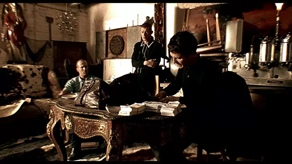 ロック、ストック&トゥー・スモーキング・バレルズの画像