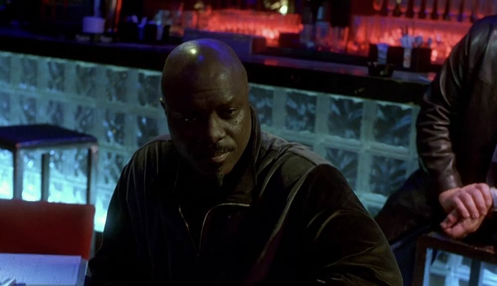 ブルー・イグアナの夜の画像