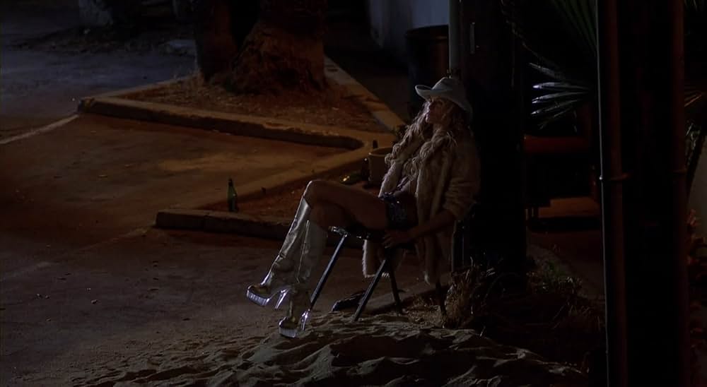 ブルー・イグアナの夜の画像