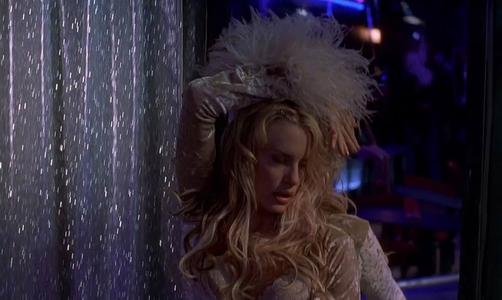 ブルー・イグアナの夜の画像