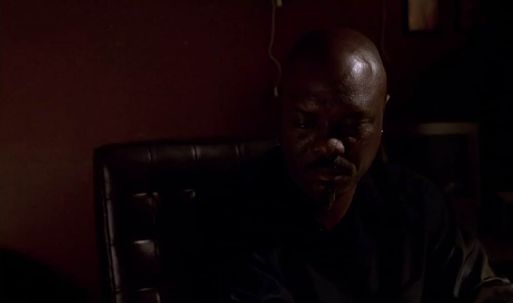 ブルー・イグアナの夜の画像