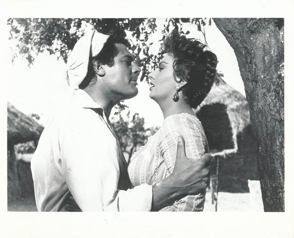 バストで勝負の画像