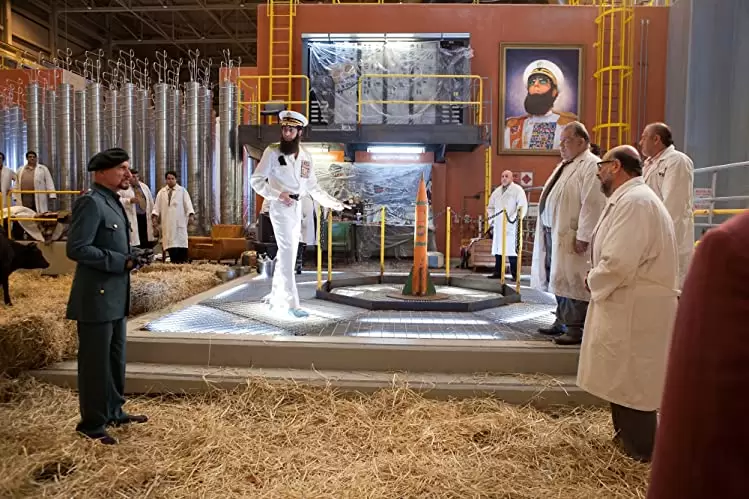 「ディクテーター 身元不明でニューヨーク」ベン・キングズレー & サシャ・バロン・コーエンの画像