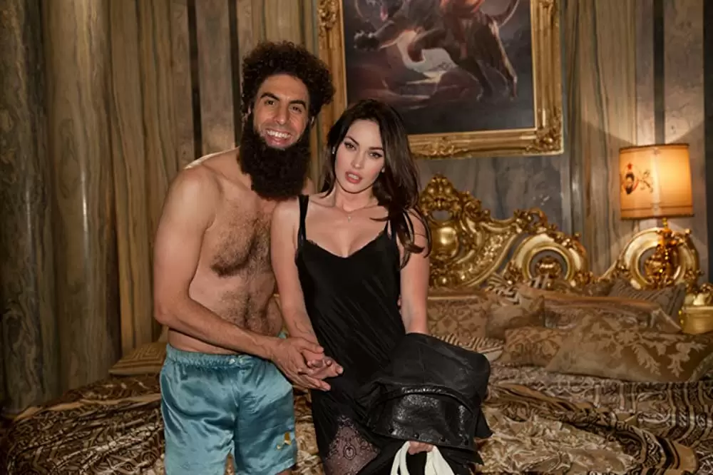 「ディクテーター 身元不明でニューヨーク」サシャ・バロン・コーエン & ミーガン・フォックスの画像