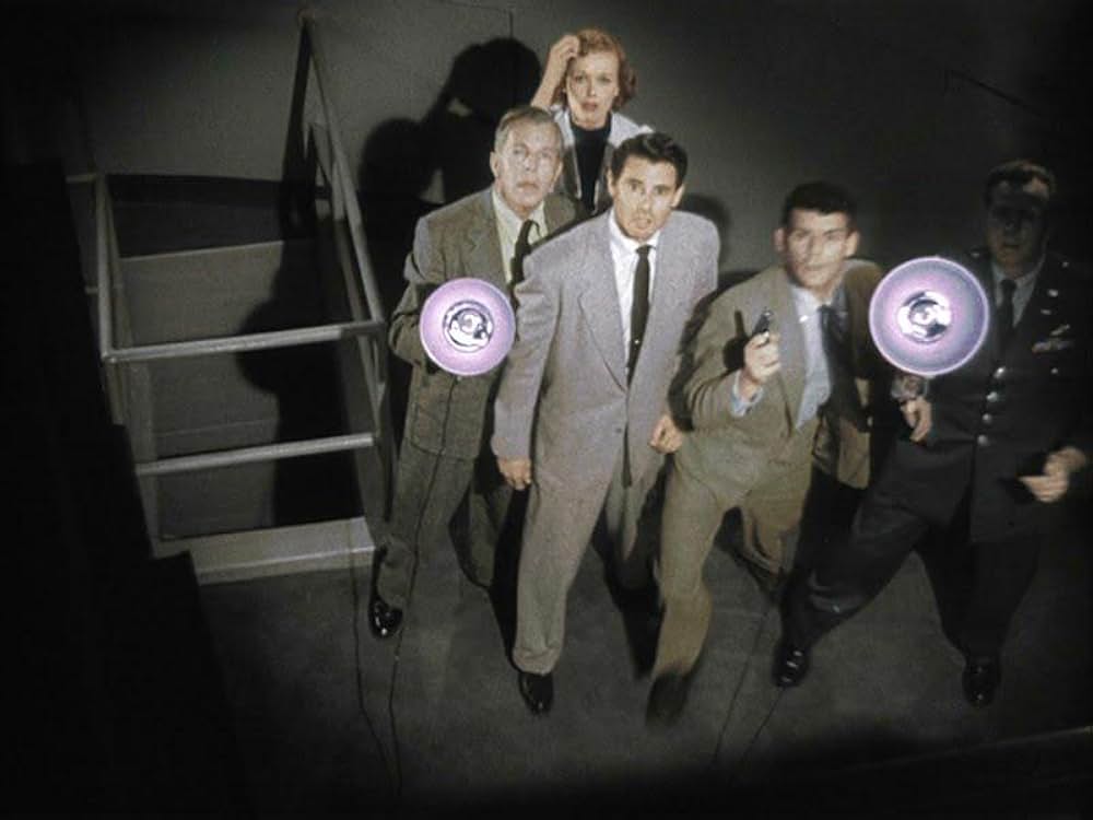 姿なき訪問者の画像