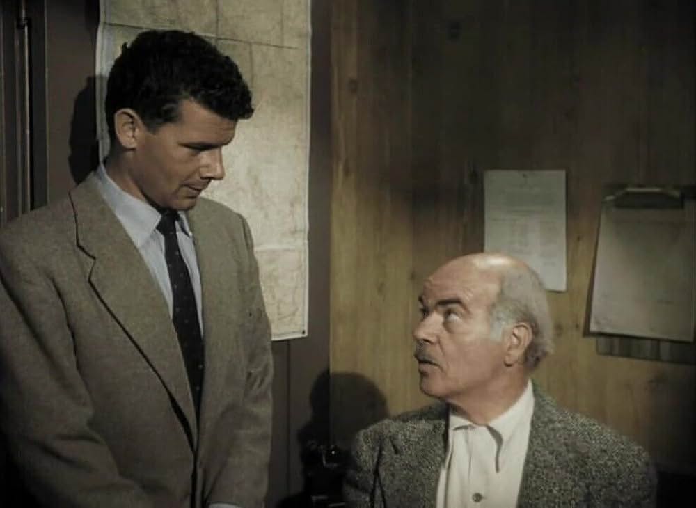 姿なき訪問者の画像