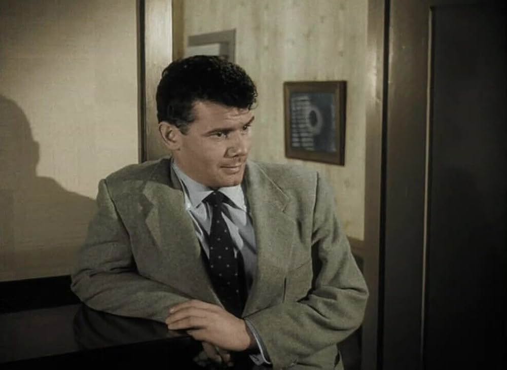 姿なき訪問者の画像