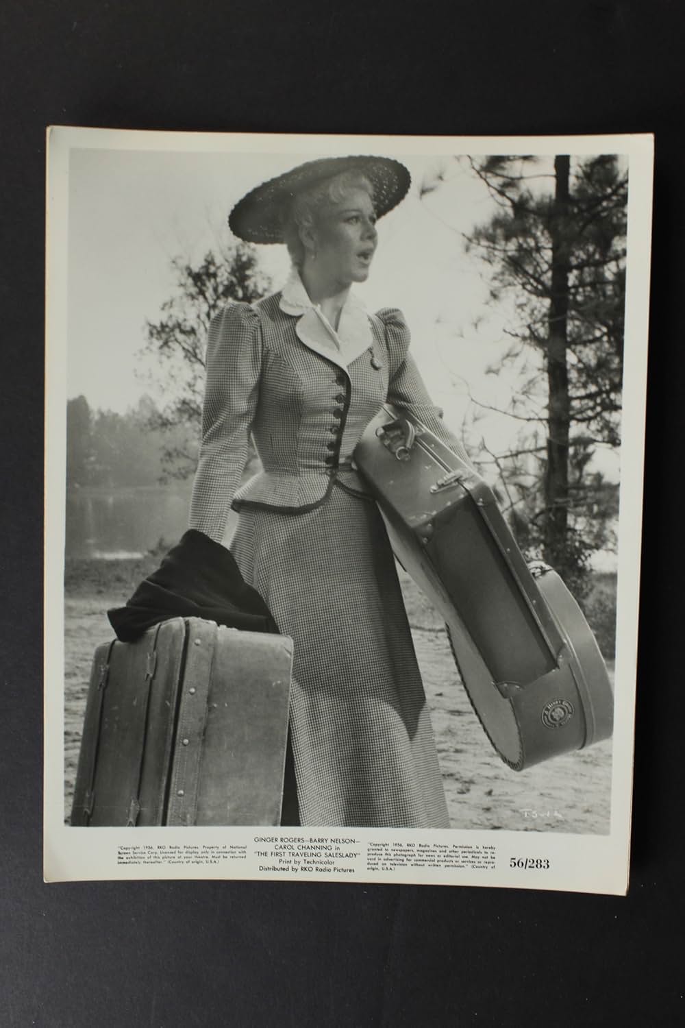 最初の女セールスマンの画像