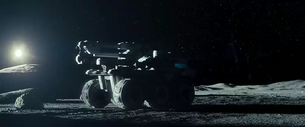 月に囚われた男の画像