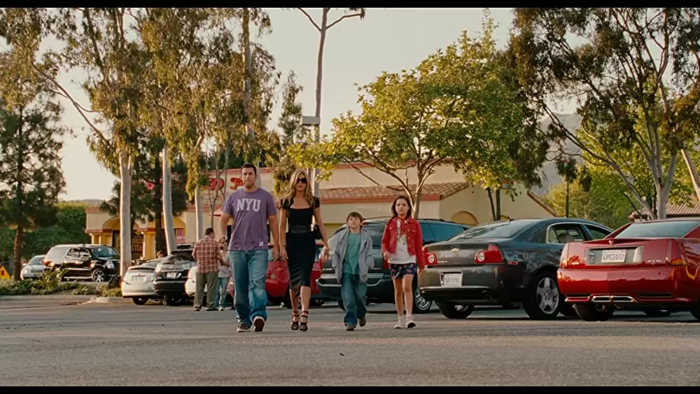 「ウソツキは結婚のはじまり」ジェニファー・アニストン & アダム・サンドラー & ベイリー・マディソン & Griffin Gluckの画像