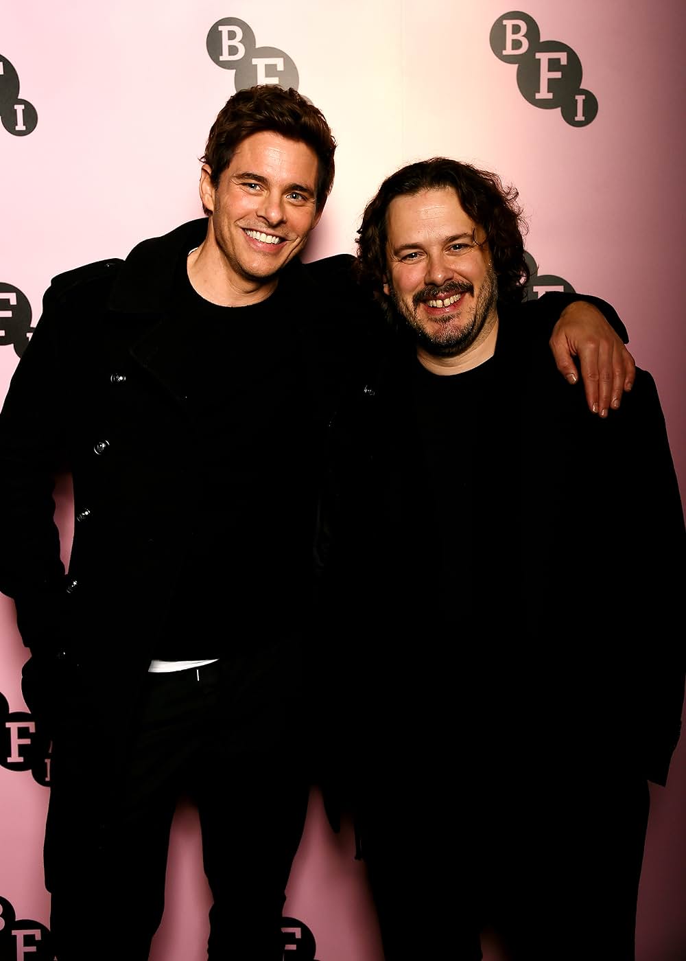 ワールズ・エンド 酔っぱらいが世界を救う！の画像