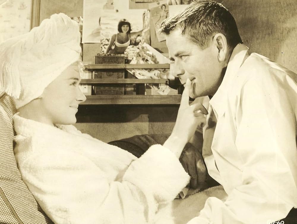 プレイガール陥落すの画像