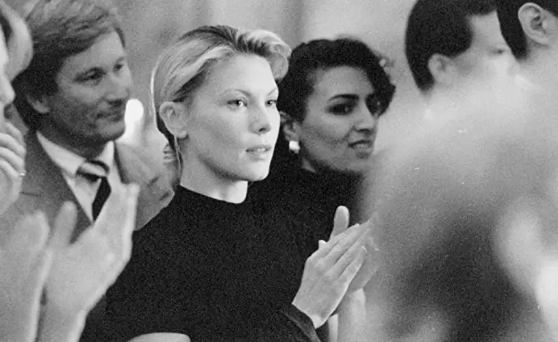 「ゲーム」デボラ・カーラ・アンガーの画像