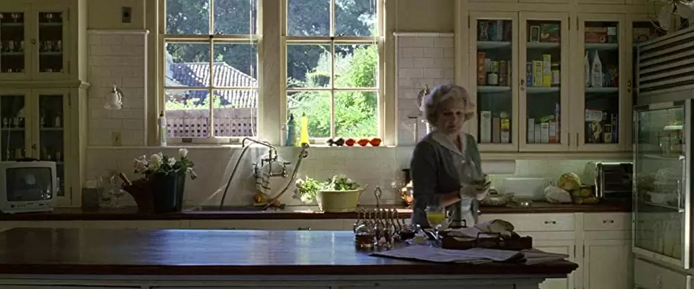 「ゲーム」キャロル・ベイカーの画像