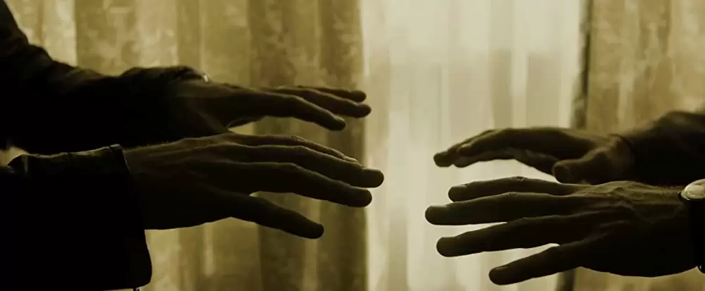 複製された男の画像