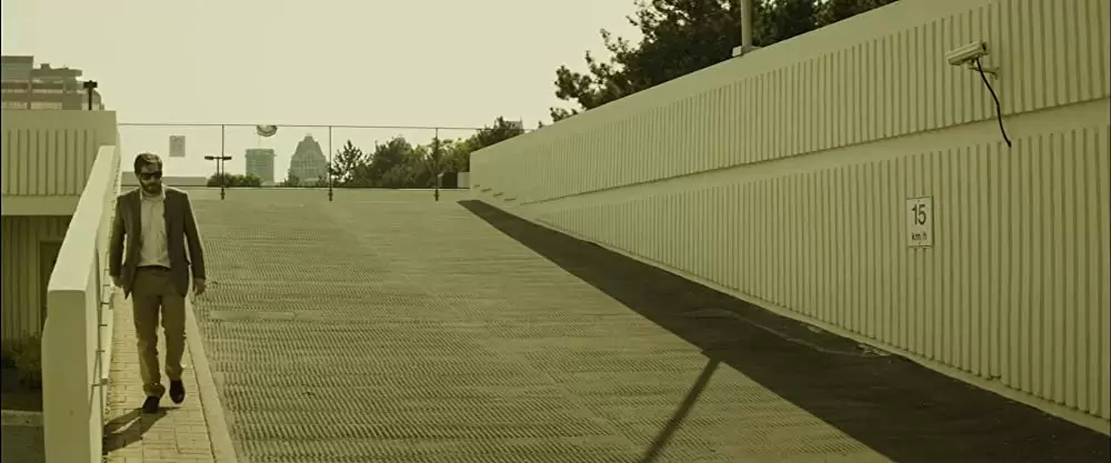 複製された男の画像