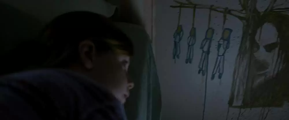 「フッテージ」Clare Foleyの画像