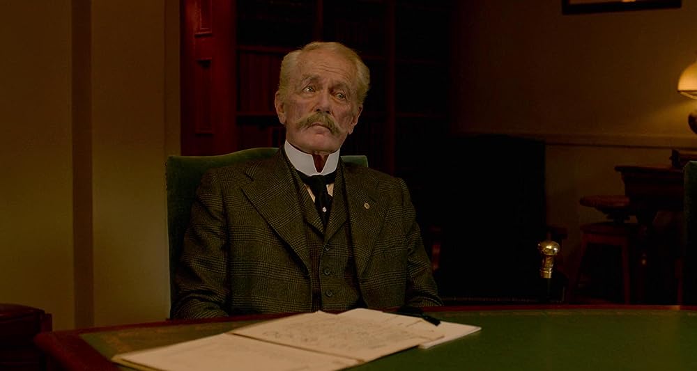 クリムゾン・ピークの画像