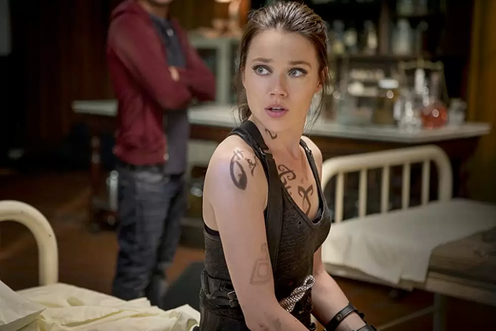 「シャドウハンター」ジェミマ・ウェストの画像