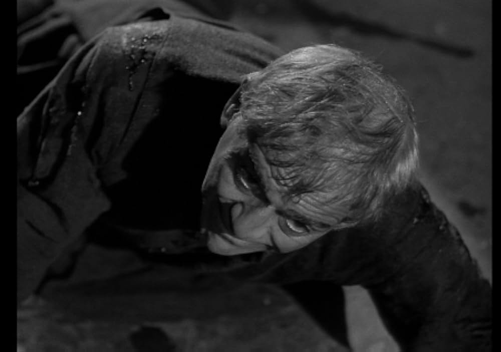 奇妙な扉の画像