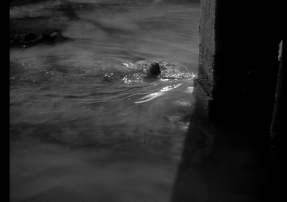 奇妙な扉の画像