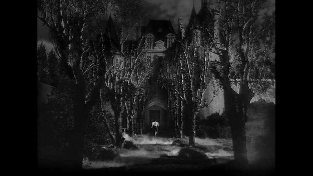 奇妙な扉の画像