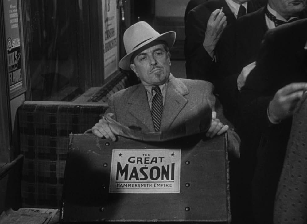 Passport to Pimlico（原題）の画像