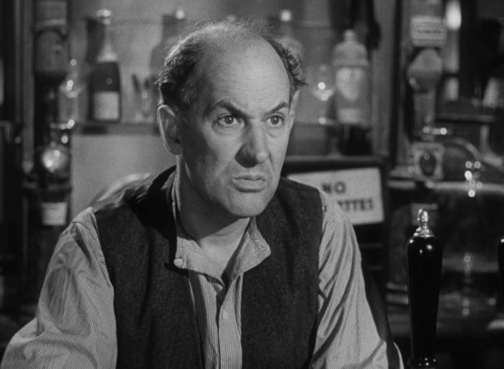 Passport to Pimlico（原題）の画像