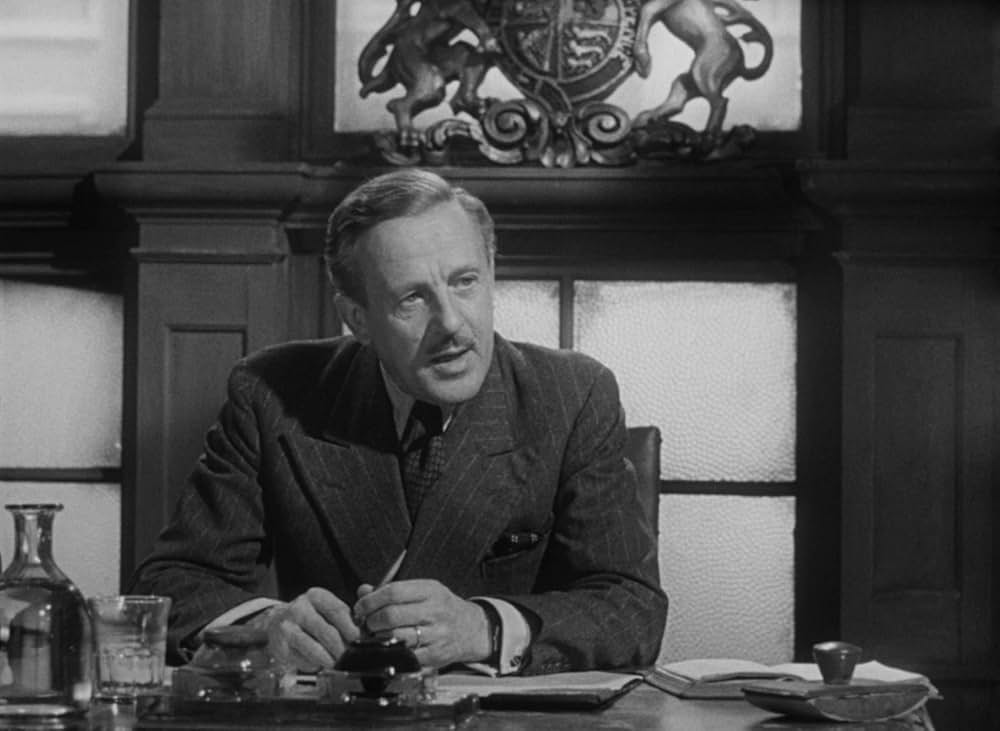 Passport to Pimlico（原題）の画像