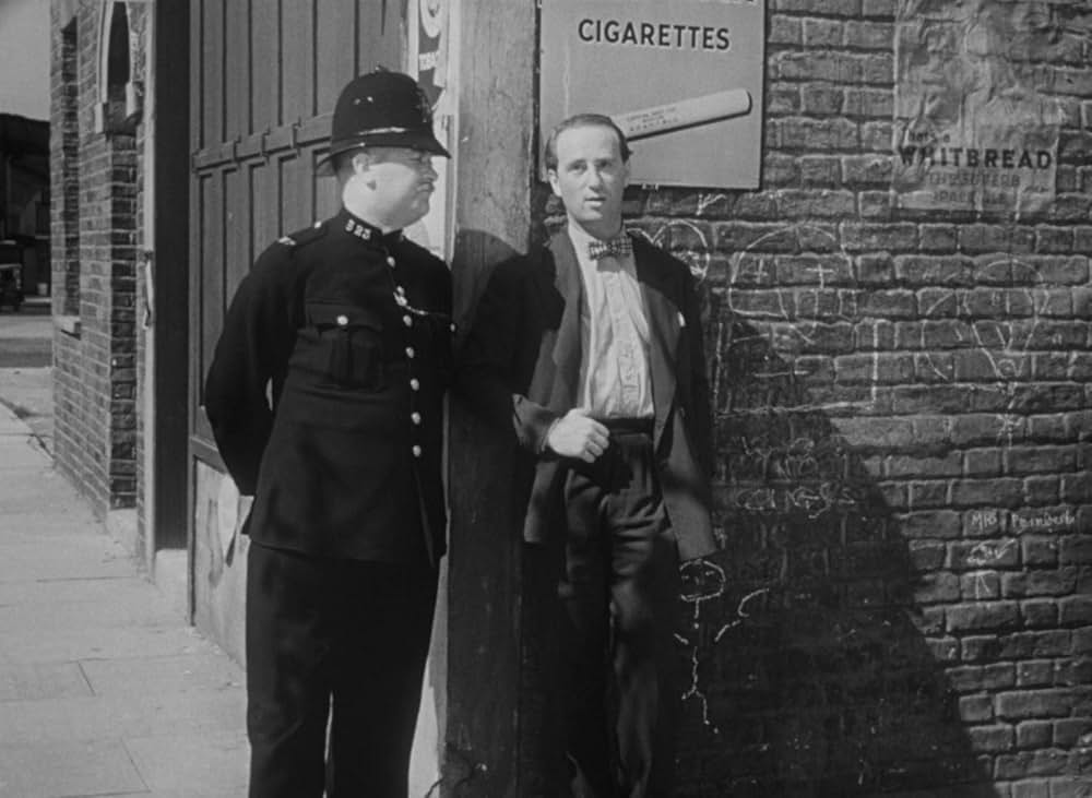 Passport to Pimlico（原題）の画像