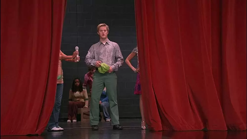 「ハイスクール・ミュージカル」ルーカス・グラビールの画像