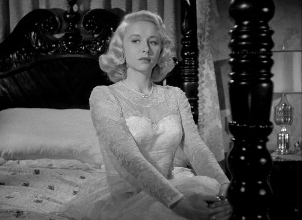 愛憎の果ての画像