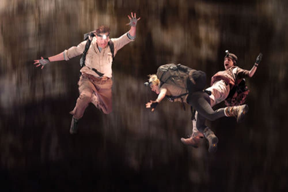 センター・オブ・ジ・アースの画像