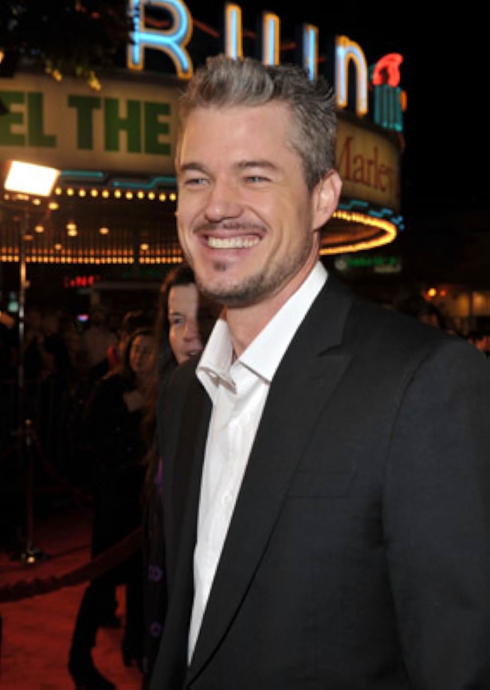 マーリー 世界一おバカな犬が教えてくれたことの画像