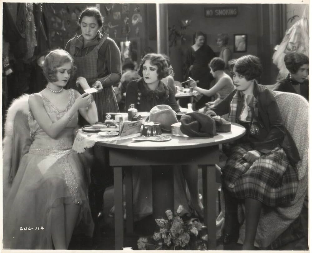 三人の踊子の画像