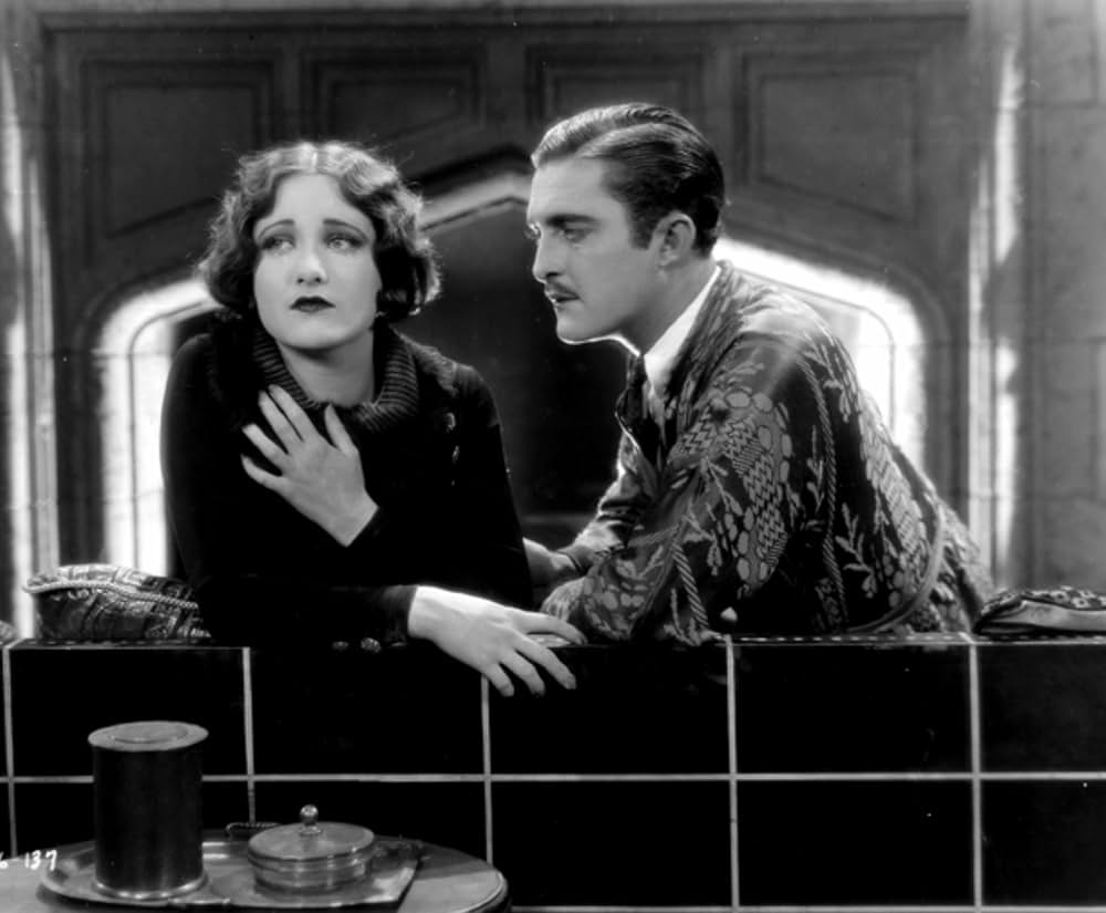 三人の踊子の画像