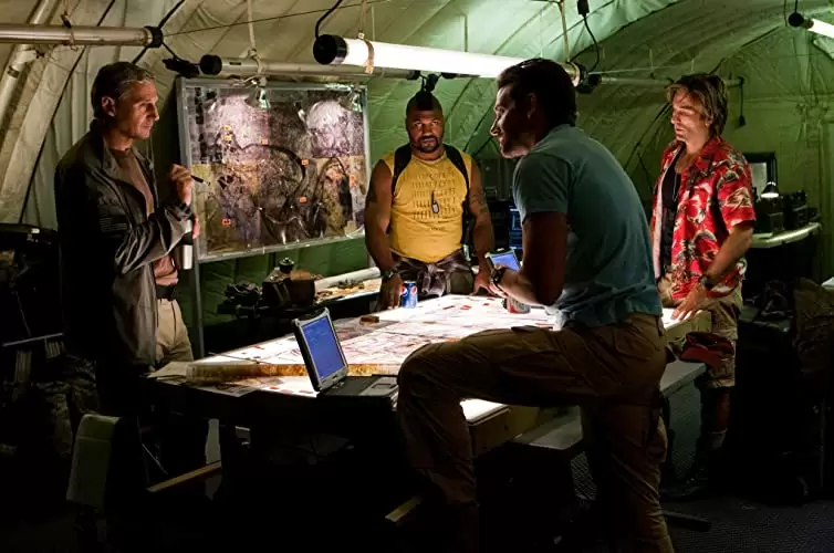 「特攻野郎Aチーム THE MOVIE」リーアム・ニーソン & ブラッドリー・クーパー & シャルト・コプリー & クイントン・“ランペイジ”・ジャクソンの画像