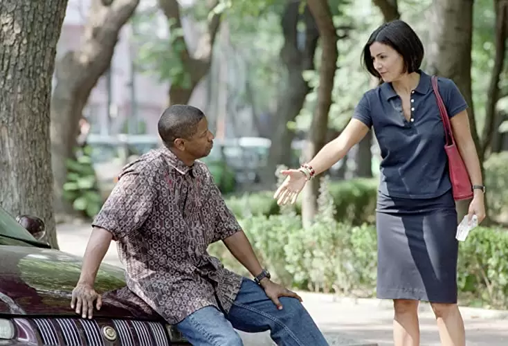 「マイ・ボディガード」デンゼル・ワシントン & レイチェル・ティコティンの画像