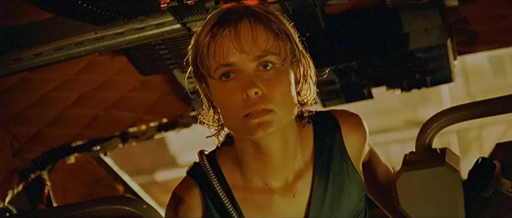 ピッチブラックの画像