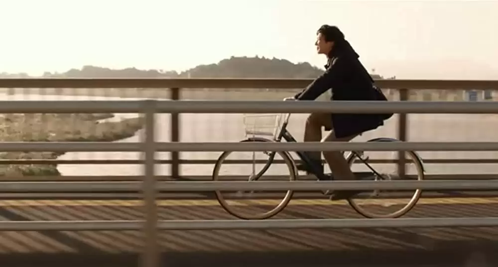 ひまわりと子犬の7日間の画像