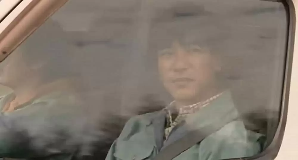 ひまわりと子犬の7日間の画像