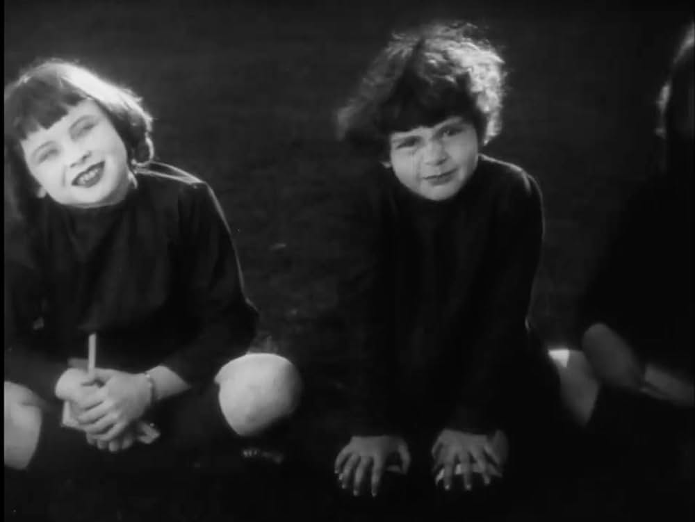 歓楽の唇の画像