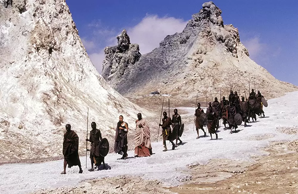 「トゥームレイダー2」アンジェリーナ・ジョリー & ジャイモン・フンスーの画像