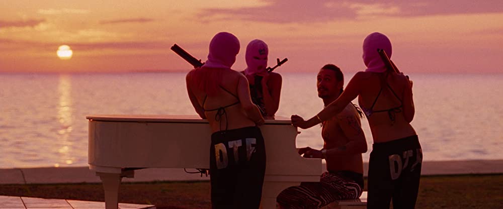 スプリング・ブレイカーズの画像