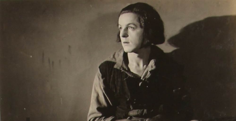 女性の敵の画像