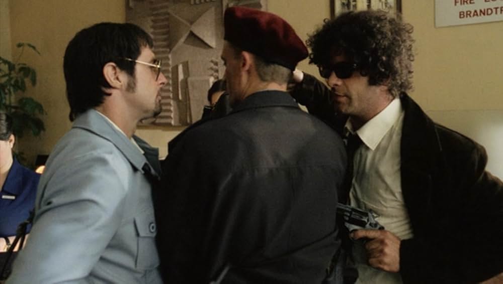 指名手配犯スタンダー・ギャングの画像