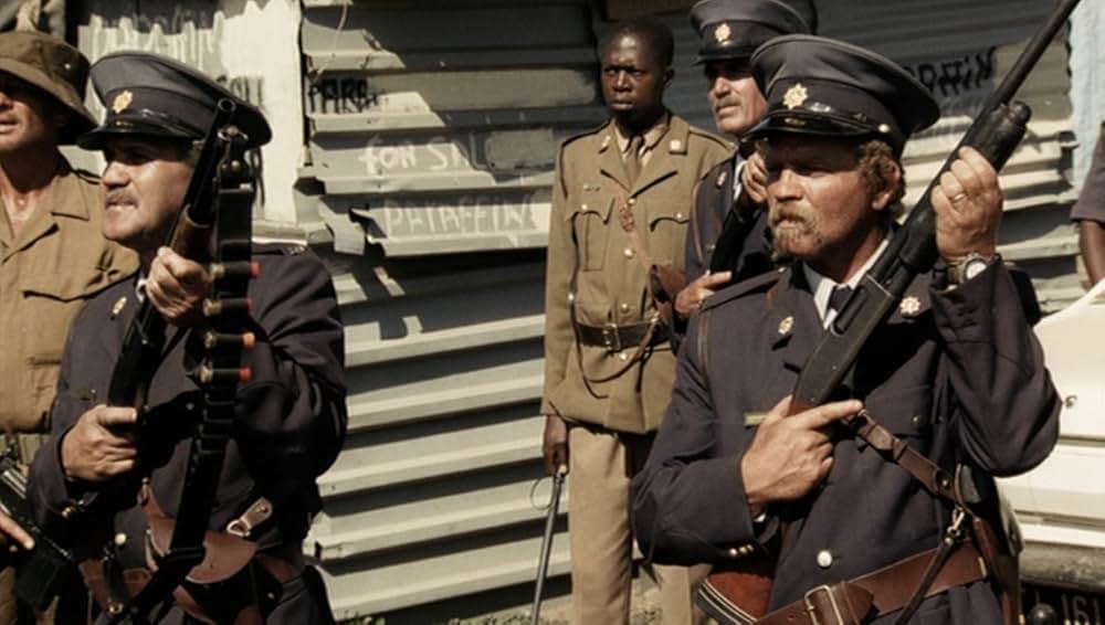 指名手配犯スタンダー・ギャングの画像