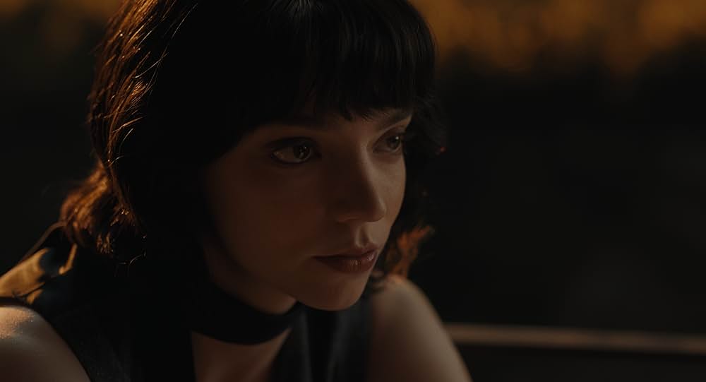 深い谷の間にの画像