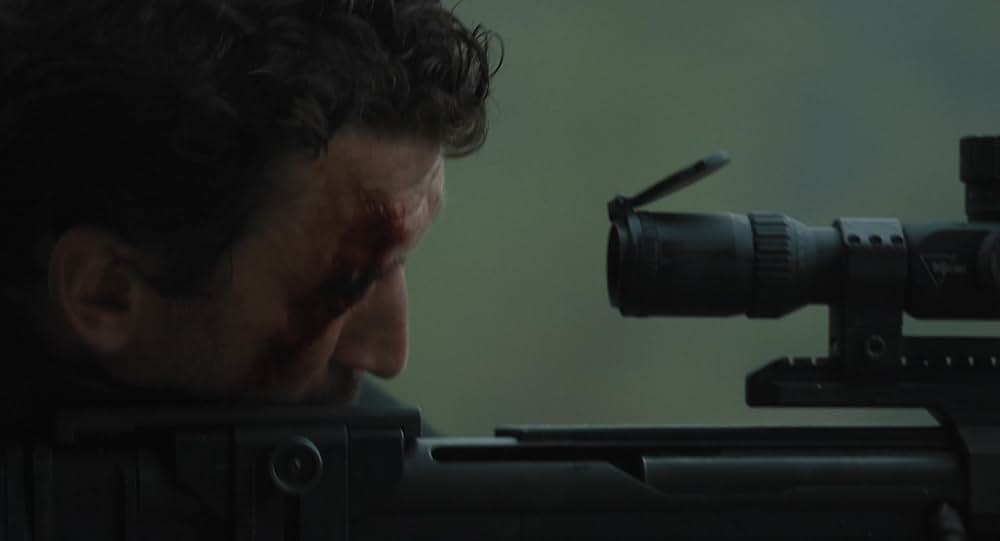 深い谷の間にの画像