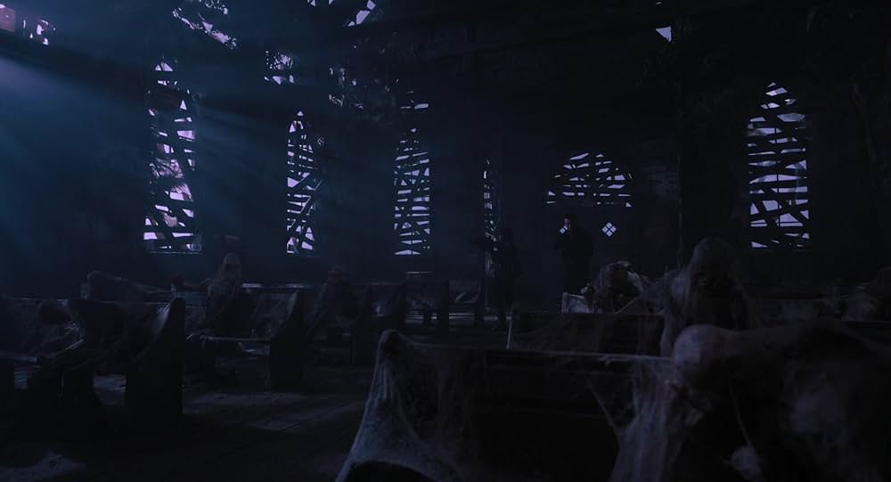 深い谷の間にの画像